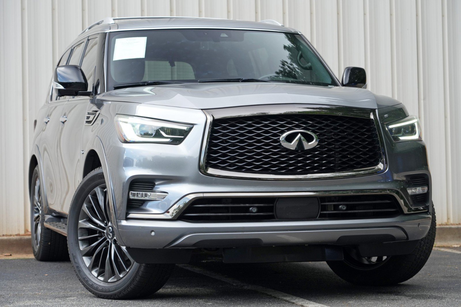 Used 2020 INFINITI QX80 Luxe w/ Edition 30 Package RWD image 2