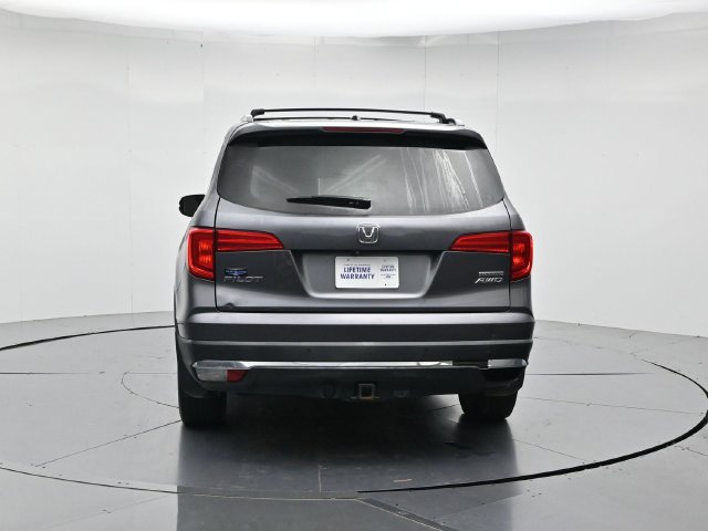 Used 2016 Honda Pilot Touring image 8