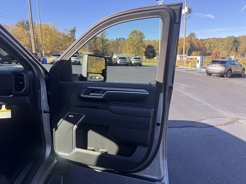 New 2026 Chevrolet Silverado 2500 LTZ w/ LTZ Plus Package image 30