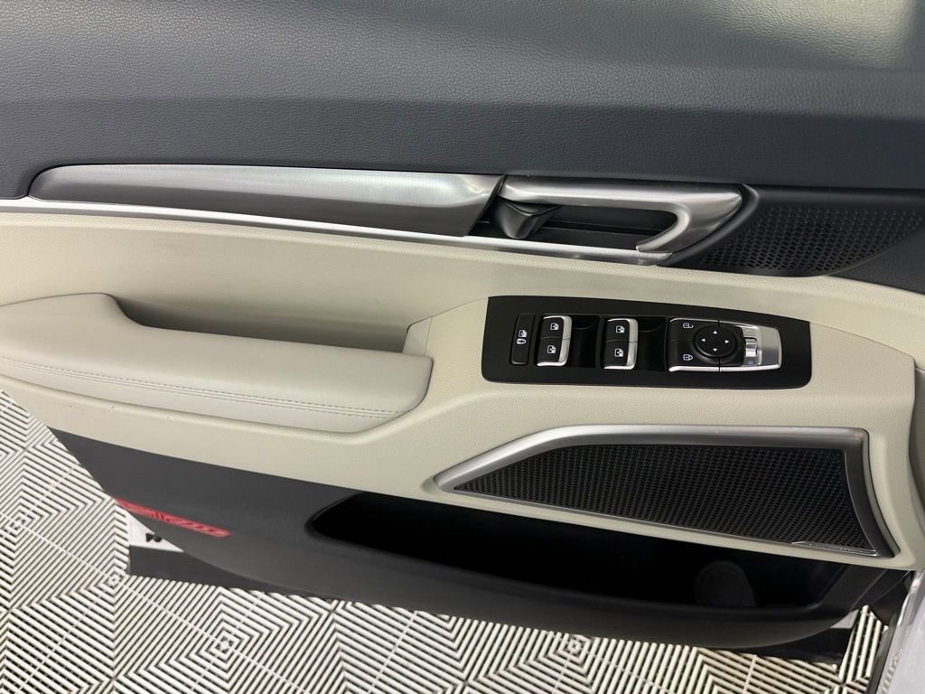 Used 2024 Kia Telluride S image 24