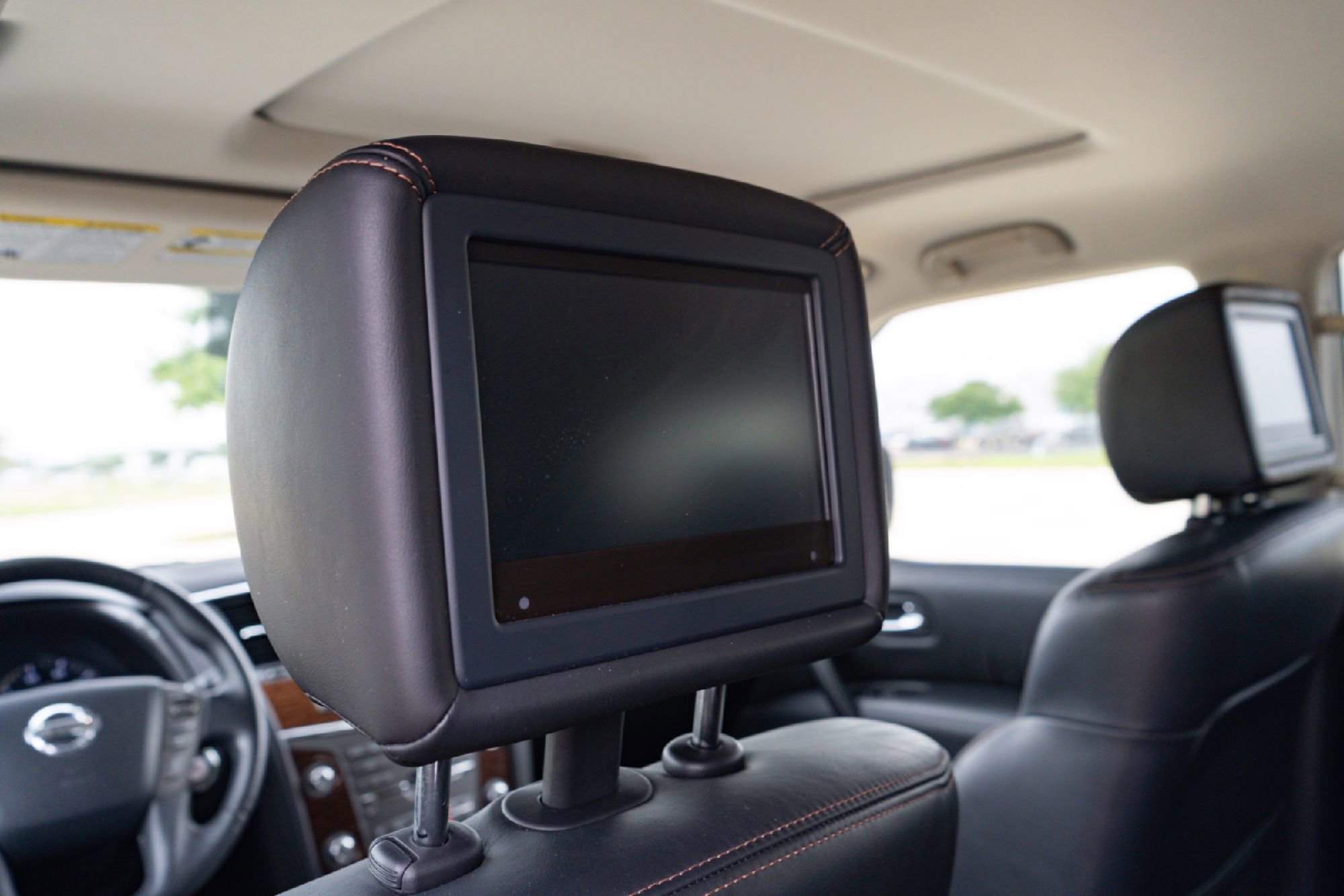 Used 2019 Nissan Armada Platinum AWD/4WD image 26