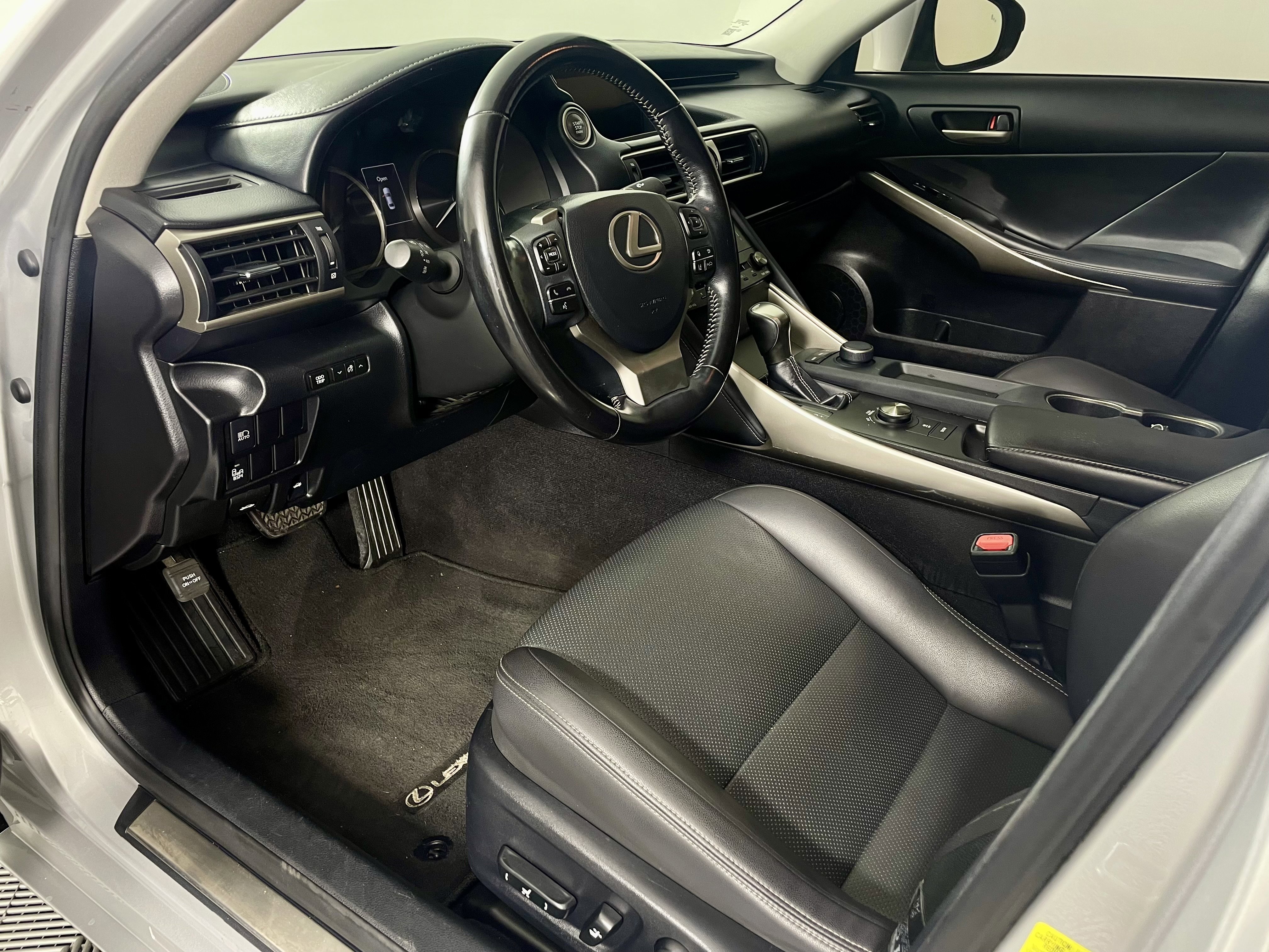 Used 2018 Lexus IS 300 w/ Accessory Package 2 image 12