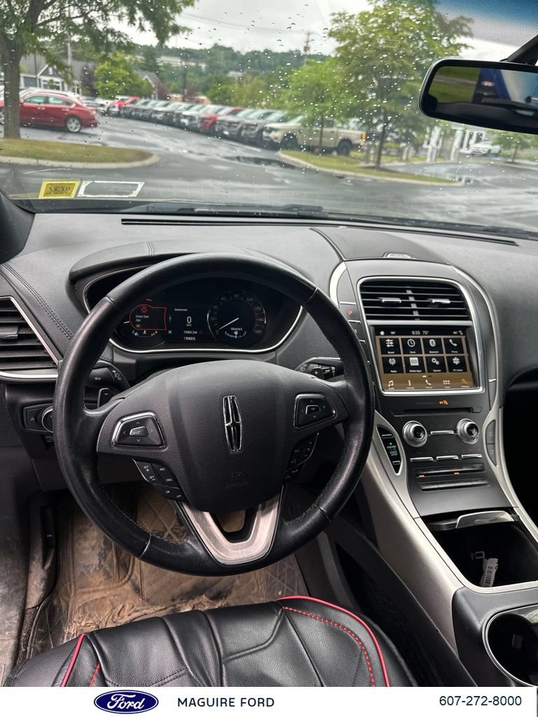 Used 2018 Lincoln MKX Premiere AWD/4WD image 11
