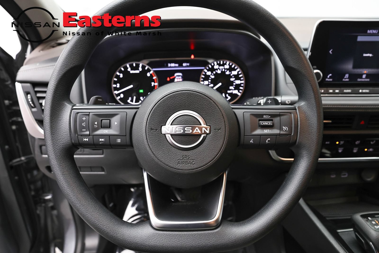 Used 2023 Nissan Rogue S AWD/4WD image 10