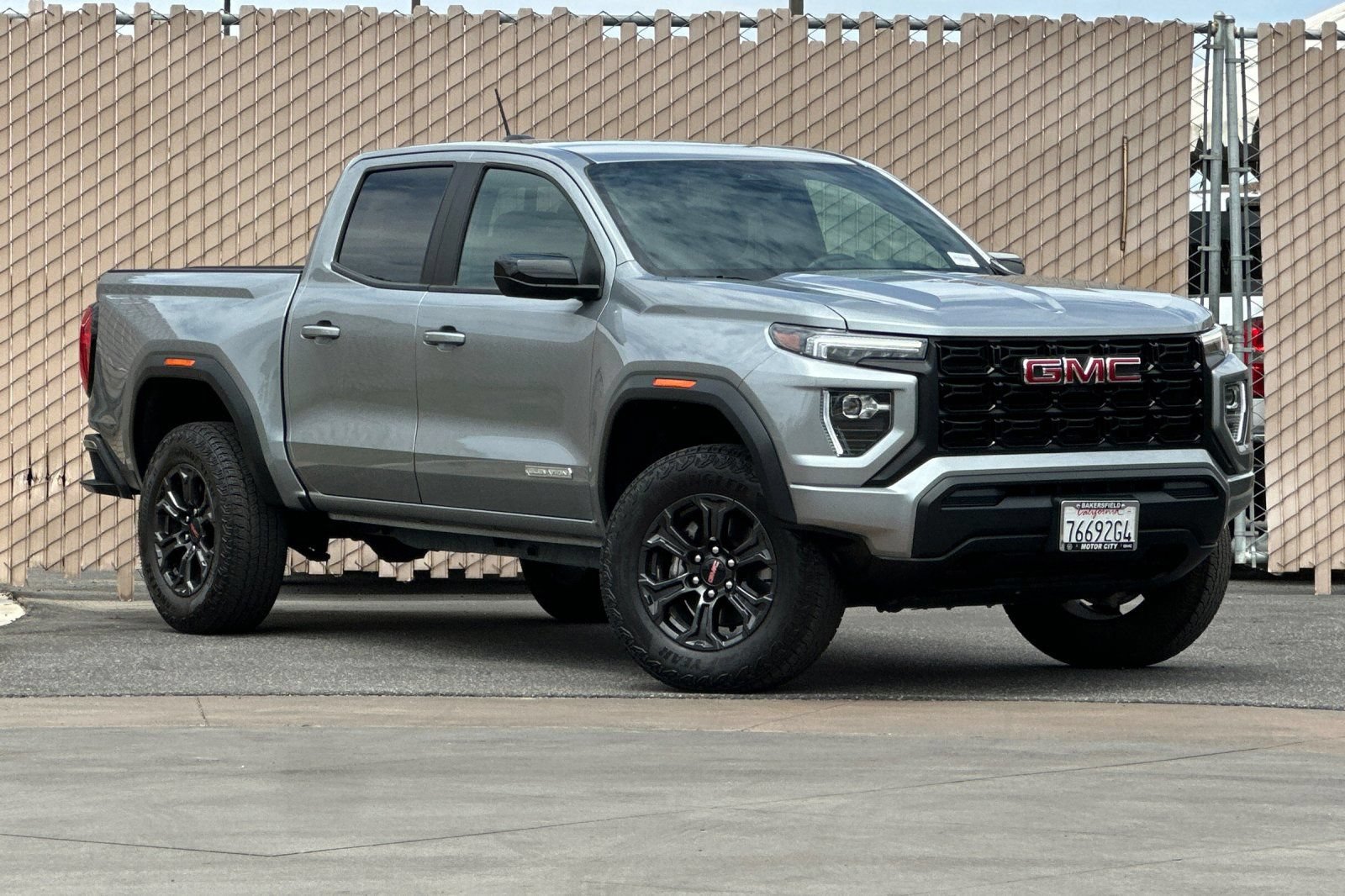 Used 2025 GMC Canyon Elevation RWD video 2