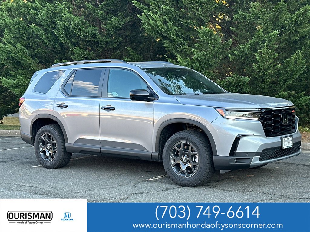 New 2025 Honda Pilot TrailSport