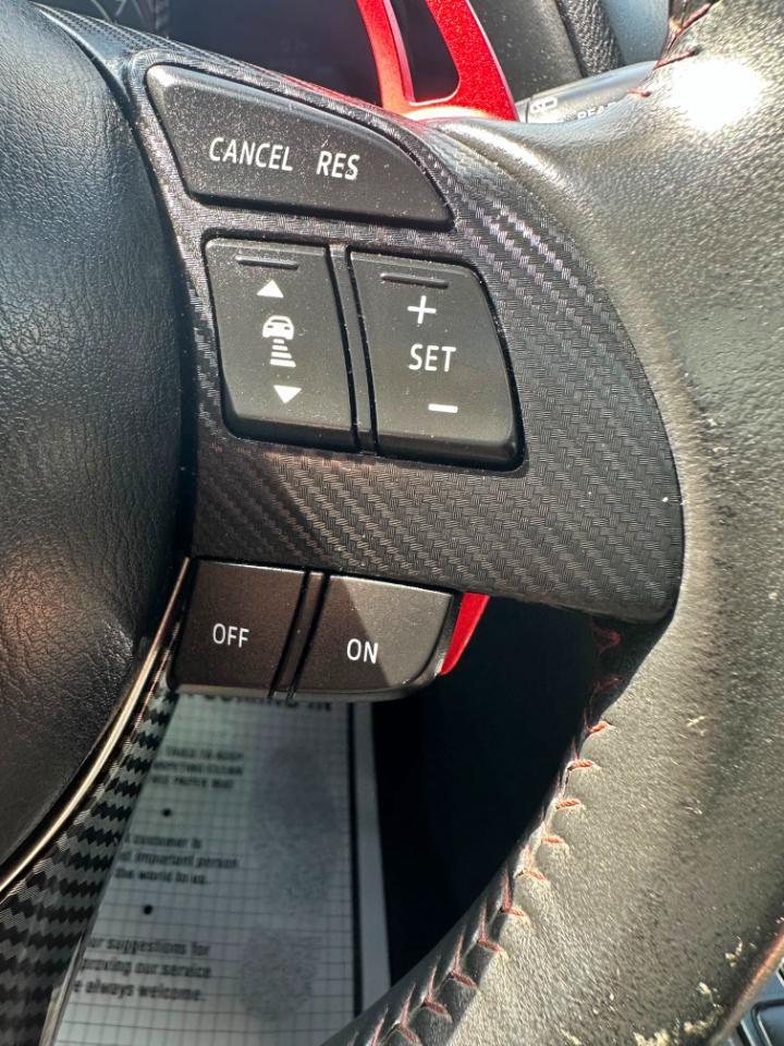 Used 2015 MAZDA MAZDA3 s Grand Touring w/ Technology Package FWD image 28