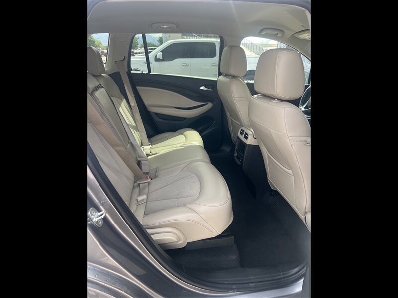 Used 2020 Buick Envision Preferred AWD/4WD image 19