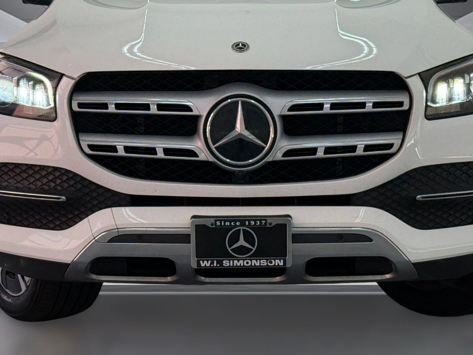 Used 2021 Mercedes-Benz GLS 450 4MATIC image 25