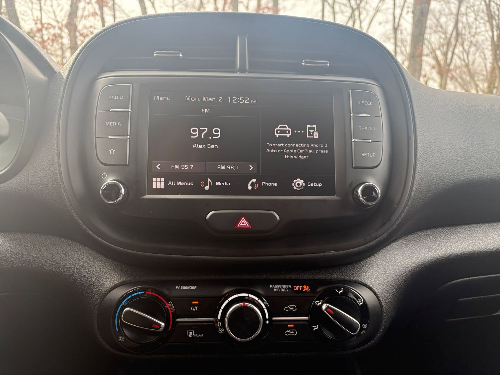 Used 2025 Toyota Corolla LE image 17