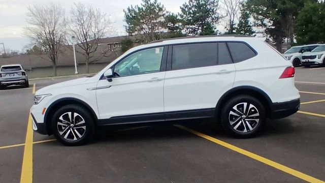Used 2022 Volkswagen Tiguan S image 8