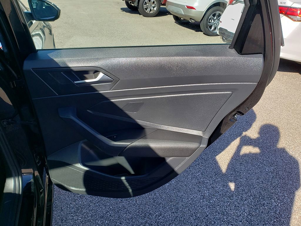 Used 2021 Volkswagen Jetta S w/ Driver Assistance Package image 18