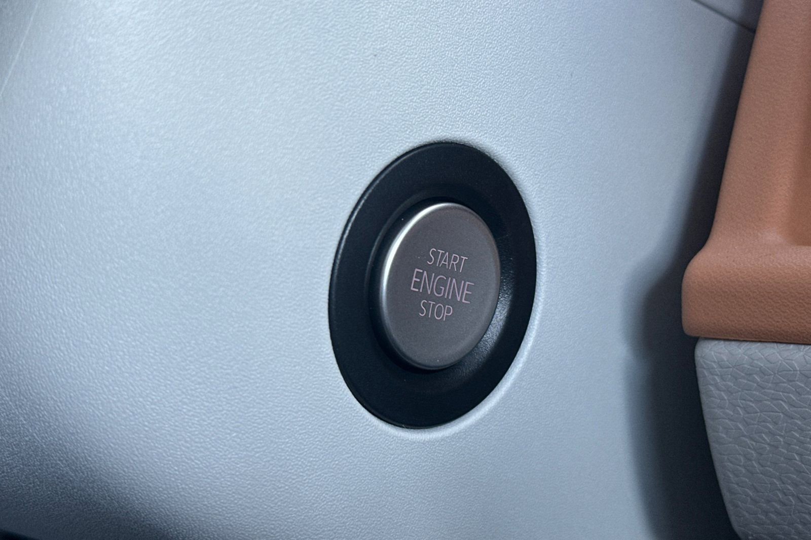 New 2025 Volkswagen ID. Buzz 1st Edition AWD/4WD image 22