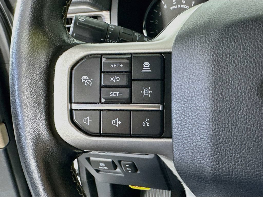 Used 2022 Ford Expedition Max Limited AWD/4WD image 25