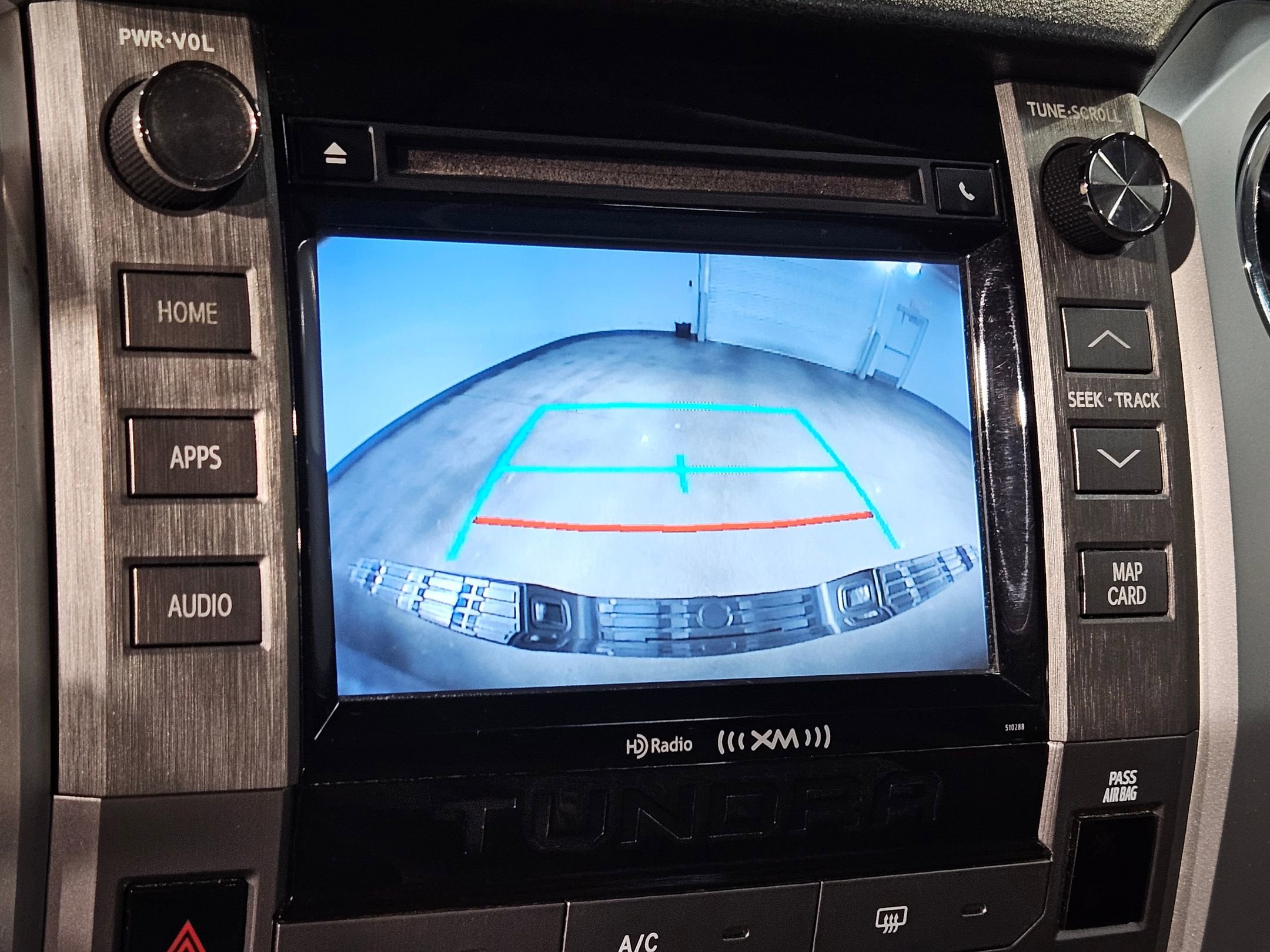 Used 2018 Toyota Tundra SR5 w/ SR5 Upgrade Package RWD image 30