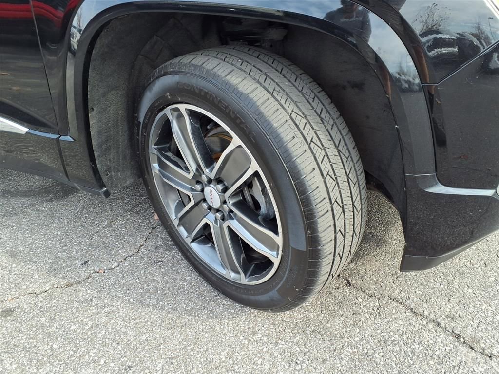 Used 2018 GMC Acadia Denali w/ Technology Package image 41