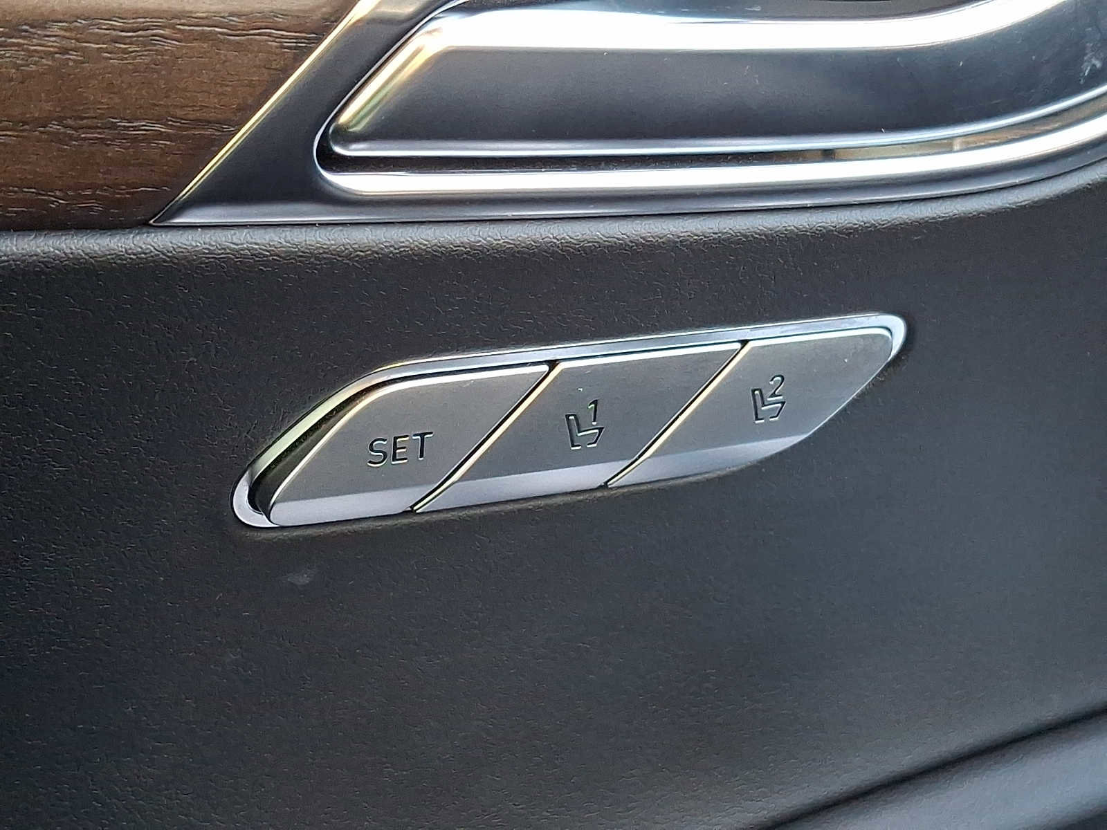 Used 2023 Genesis GV80 3.5T w/ Advanced Package image 23