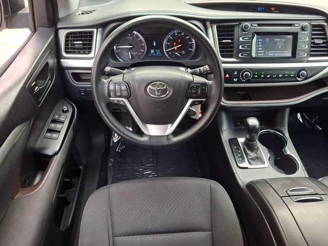 Used 2016 Toyota Highlander LE w/ Protection Package #3 AWD/4WD image 13