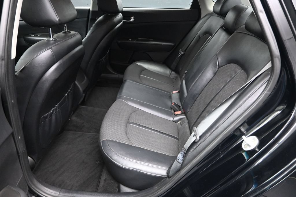Used 2018 Kia Optima S FWD image 27