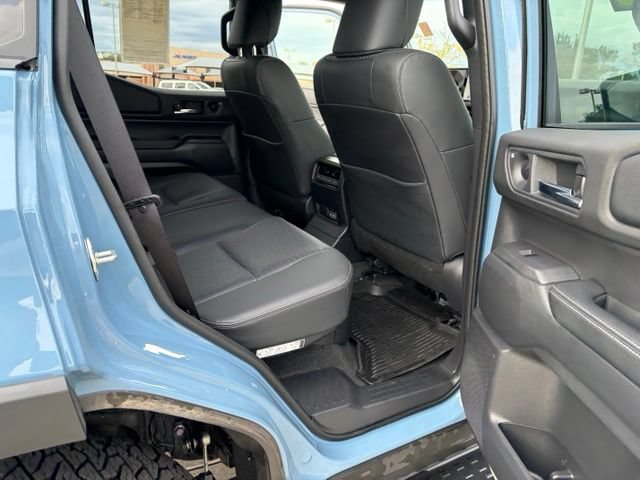 Used 2025 Toyota Land Cruiser w/ Premium Package AWD/4WD image 18