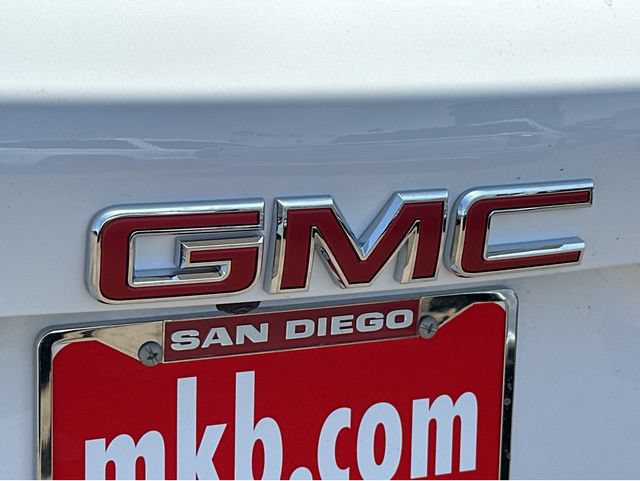 New 2026 GMC Terrain Elevation w/ LPO, Floor Liner Package FWD image 13