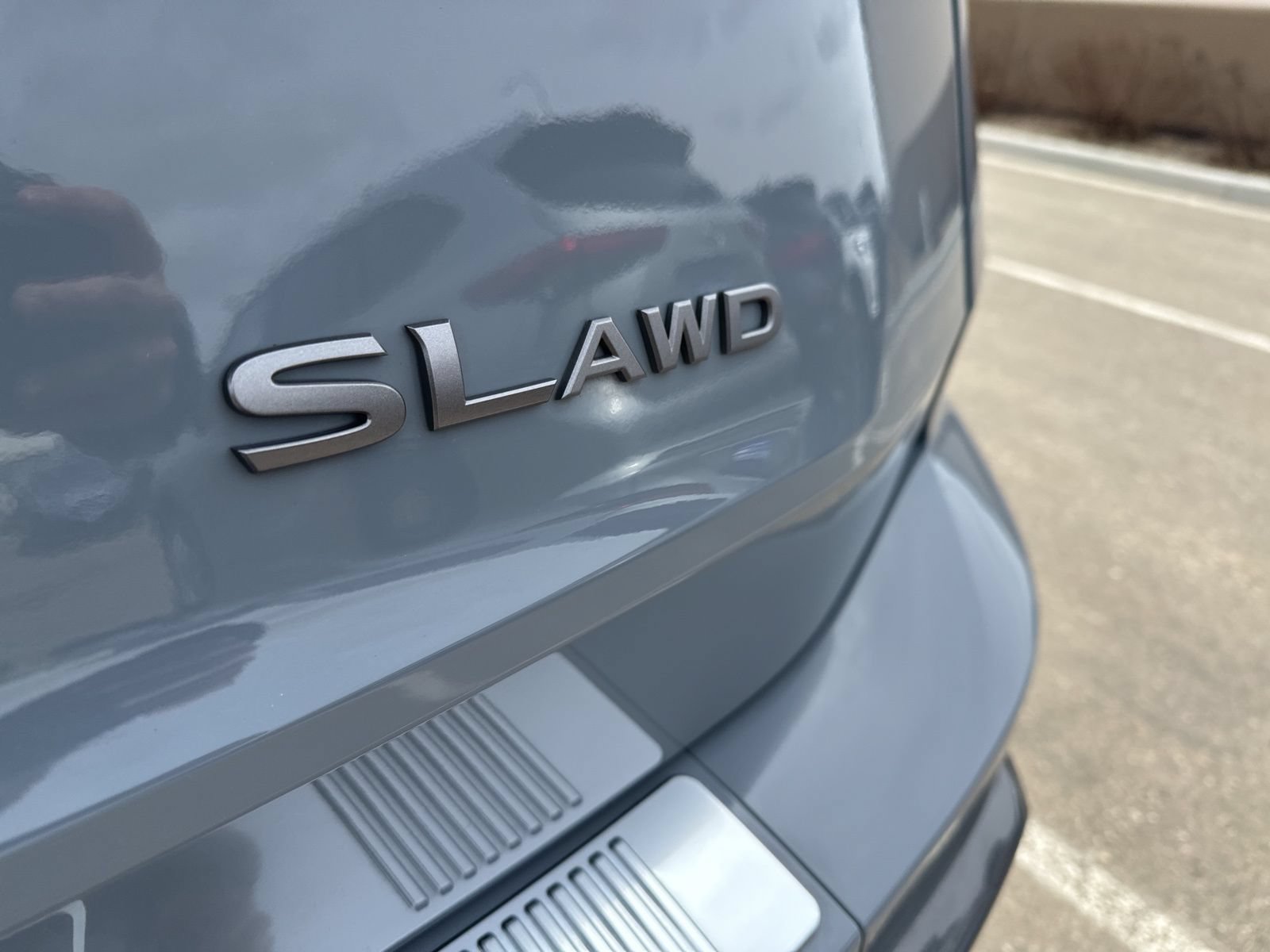 Used 2025 Nissan Rogue SL w/ SL Premium Package AWD/4WD image 6