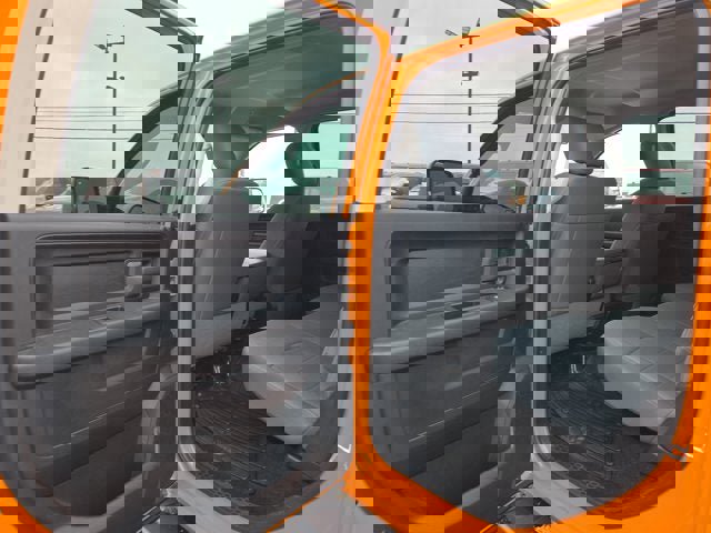 Used 2017 RAM 3500 Tradesman w/ Chrome Appearance Group image 10