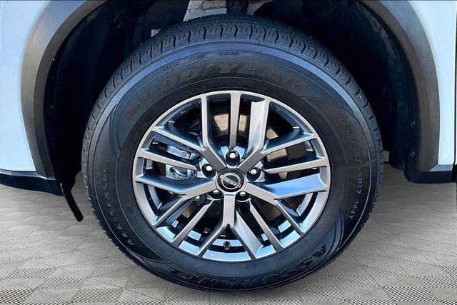 Used 2024 Nissan Rogue S image 22