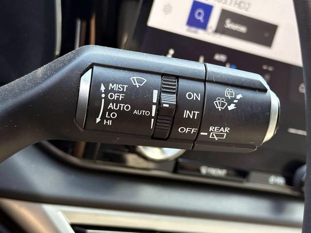 Used 2023 Lexus RX 350 Premium w/ Accessory Package AWD/4WD image 27