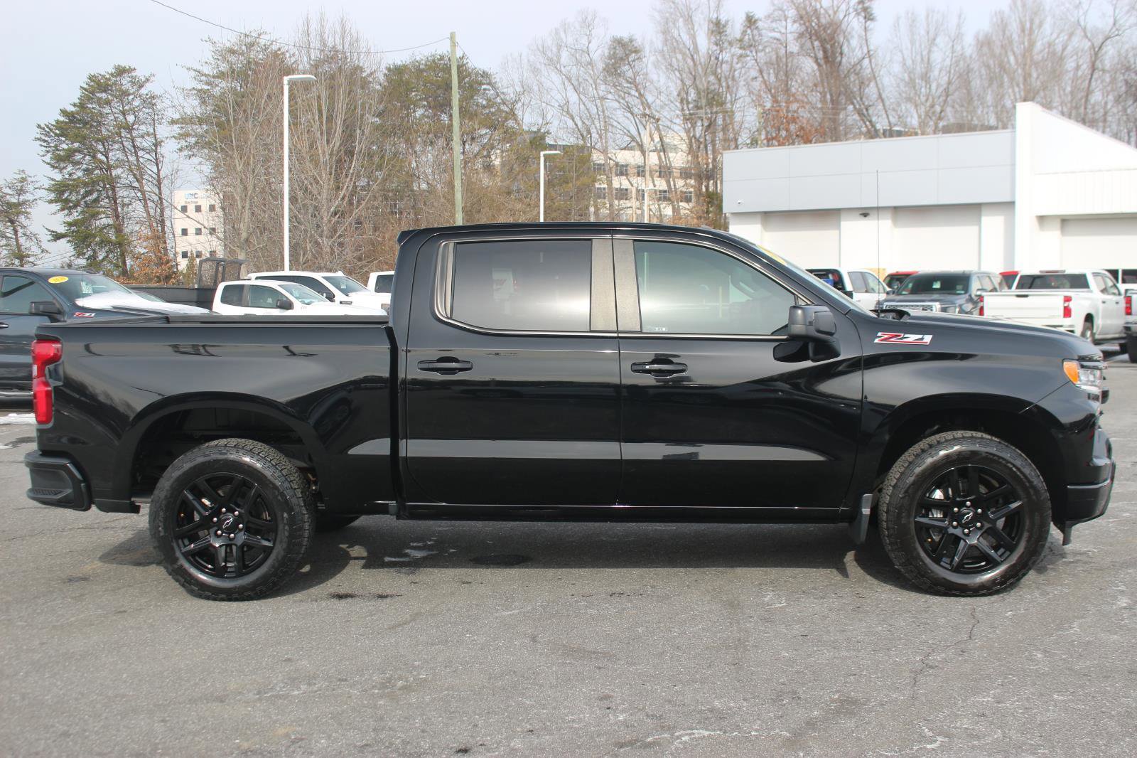 Used 2024 Chevrolet Silverado 1500 RST w/ Convenience Package II image 7