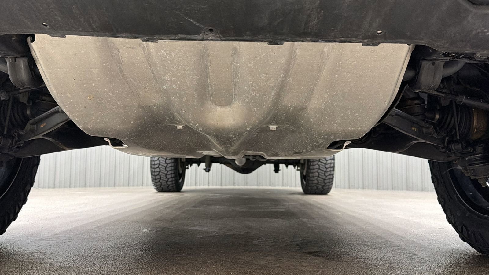 Used 2024 GMC Sierra 2500 AT4X image 15
