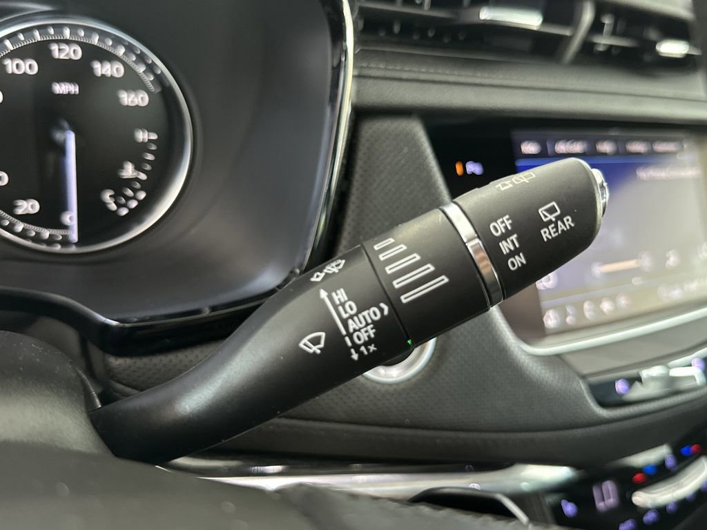 Used 2020 Cadillac XT5 Premium Luxury image 24