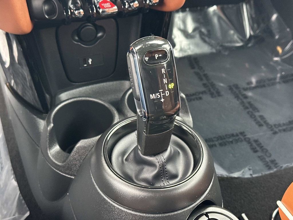 Used 2023 MINI Cooper S w/ Signature Upholstery Package image 15