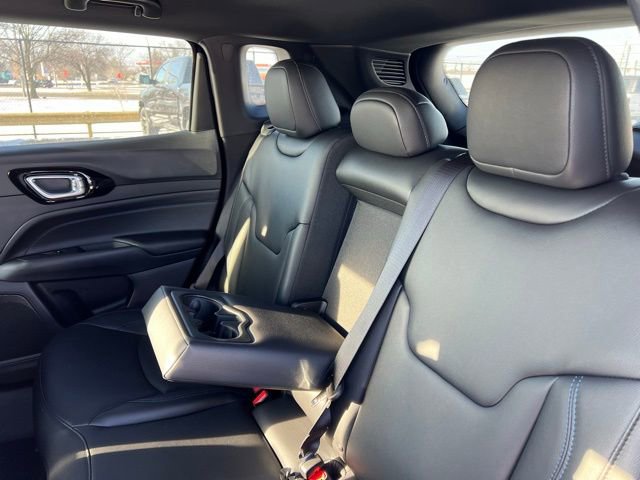 New 2026 Jeep Compass Limited image 10