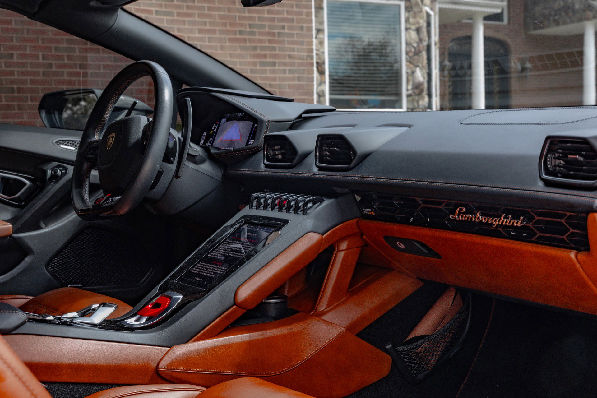 Used 2020 Lamborghini Huracan EVO AWD/4WD image 35