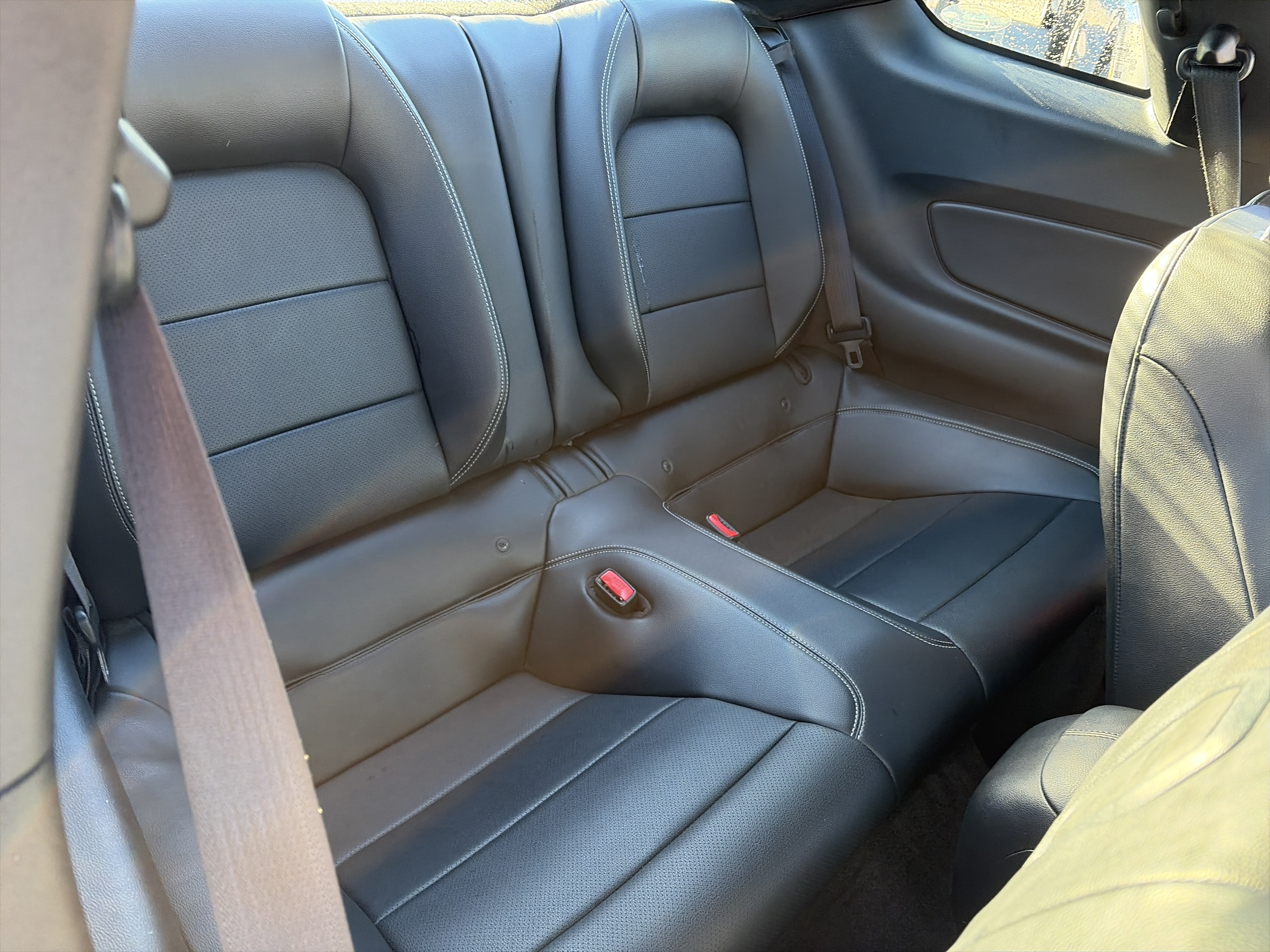 Used 2015 Ford Mustang GT Premium RWD image 15