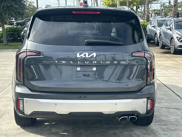 Certified 2023 Kia Telluride EX w/ EX Captain's Chair Package FWD image 9