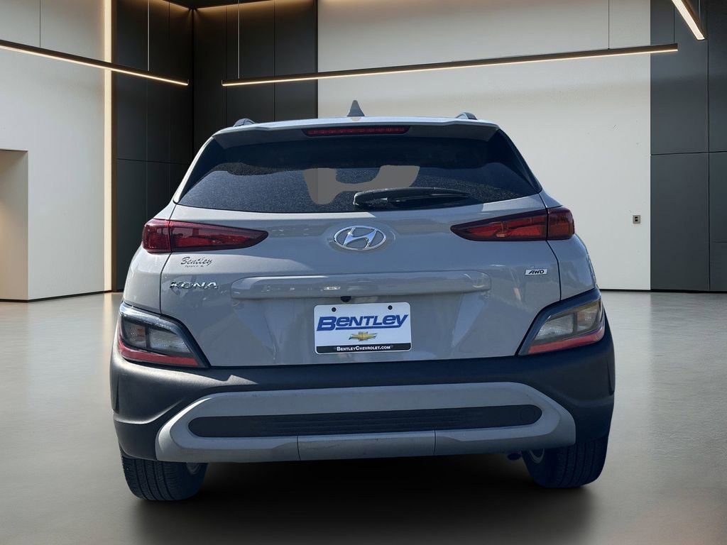Used 2023 Hyundai Kona SEL w/ Convenience Package AWD/4WD image 5