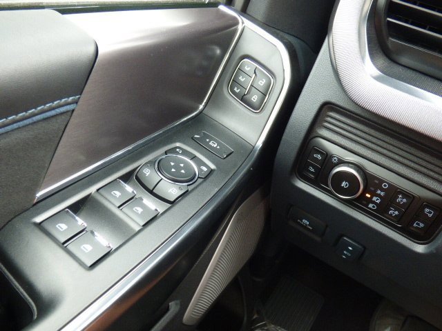 New 2026 Ford F350 Platinum image 36