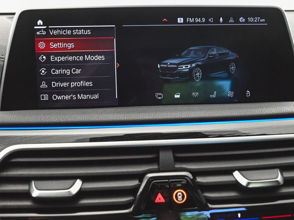 Used 2022 BMW 750i xDrive w/ M Sport Package AWD/4WD image 18
