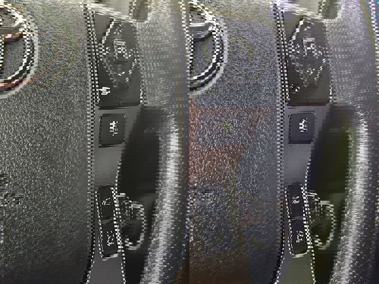 Used 2018 Toyota Tacoma TRD Off-Road image 24