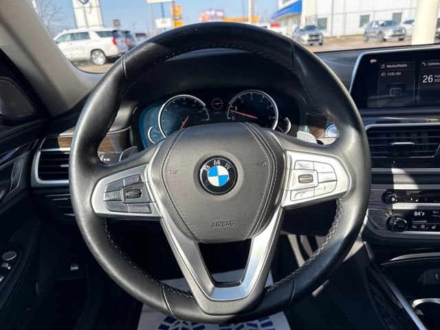 Used 2019 BMW 740i xDrive w/ Executive Package image 14