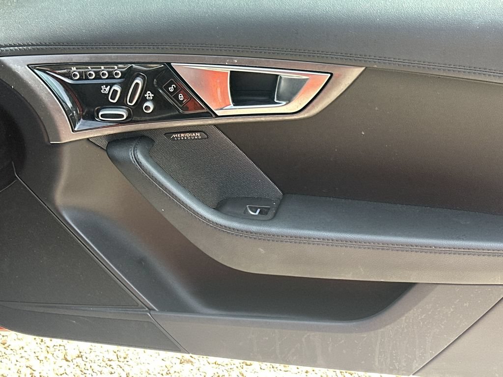 Used 2014 Jaguar F-TYPE S RWD image 15