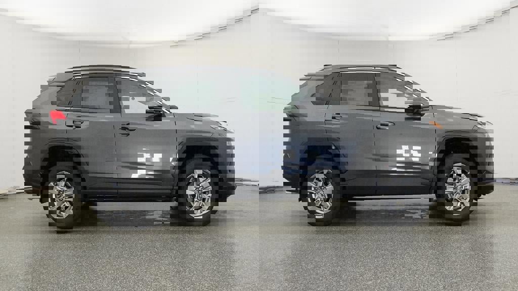 New 2025 Toyota RAV4 XLE image 27