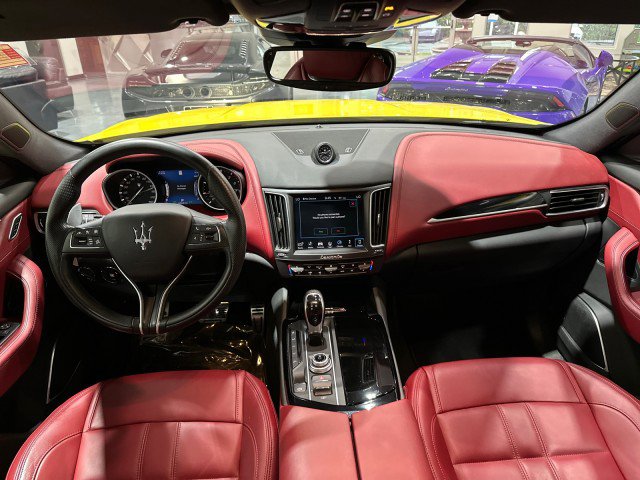 Used 2018 Maserati Levante GranSport AWD/4WD image 14