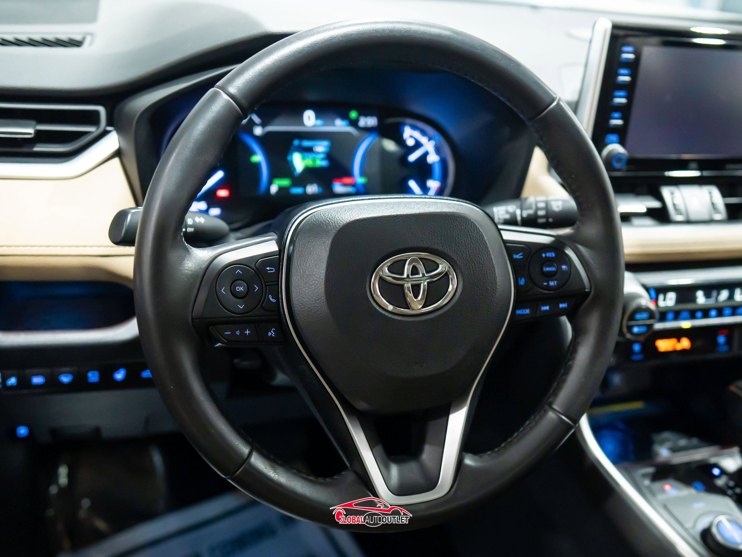 Used 2020 Toyota RAV4 Limited AWD/4WD image 23