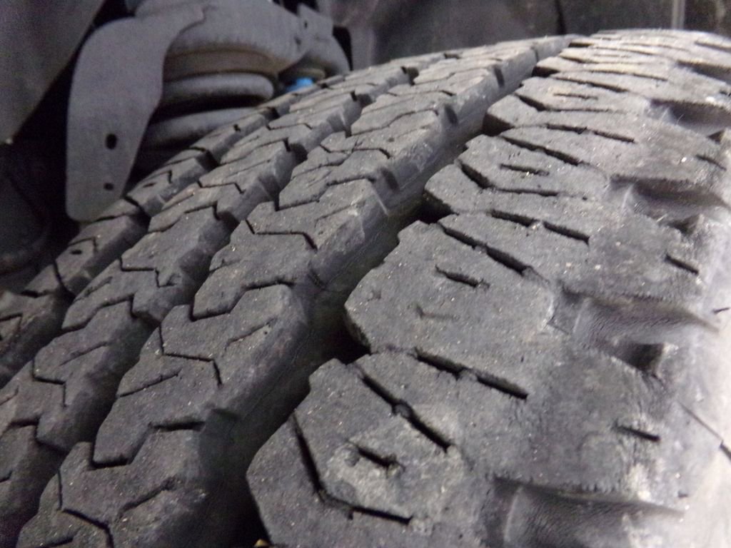 Used 2024 RAM 2500 Limited image 35