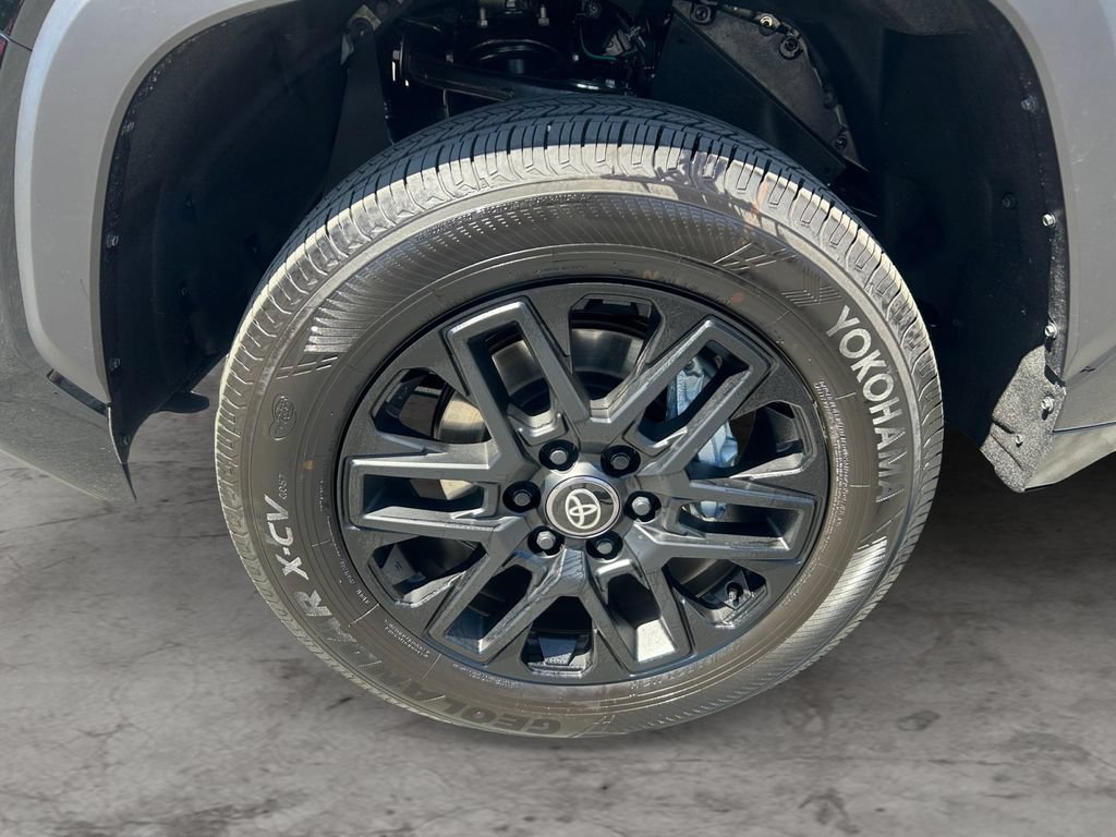Certified 2026 Toyota Tundra Limited AWD/4WD image 15