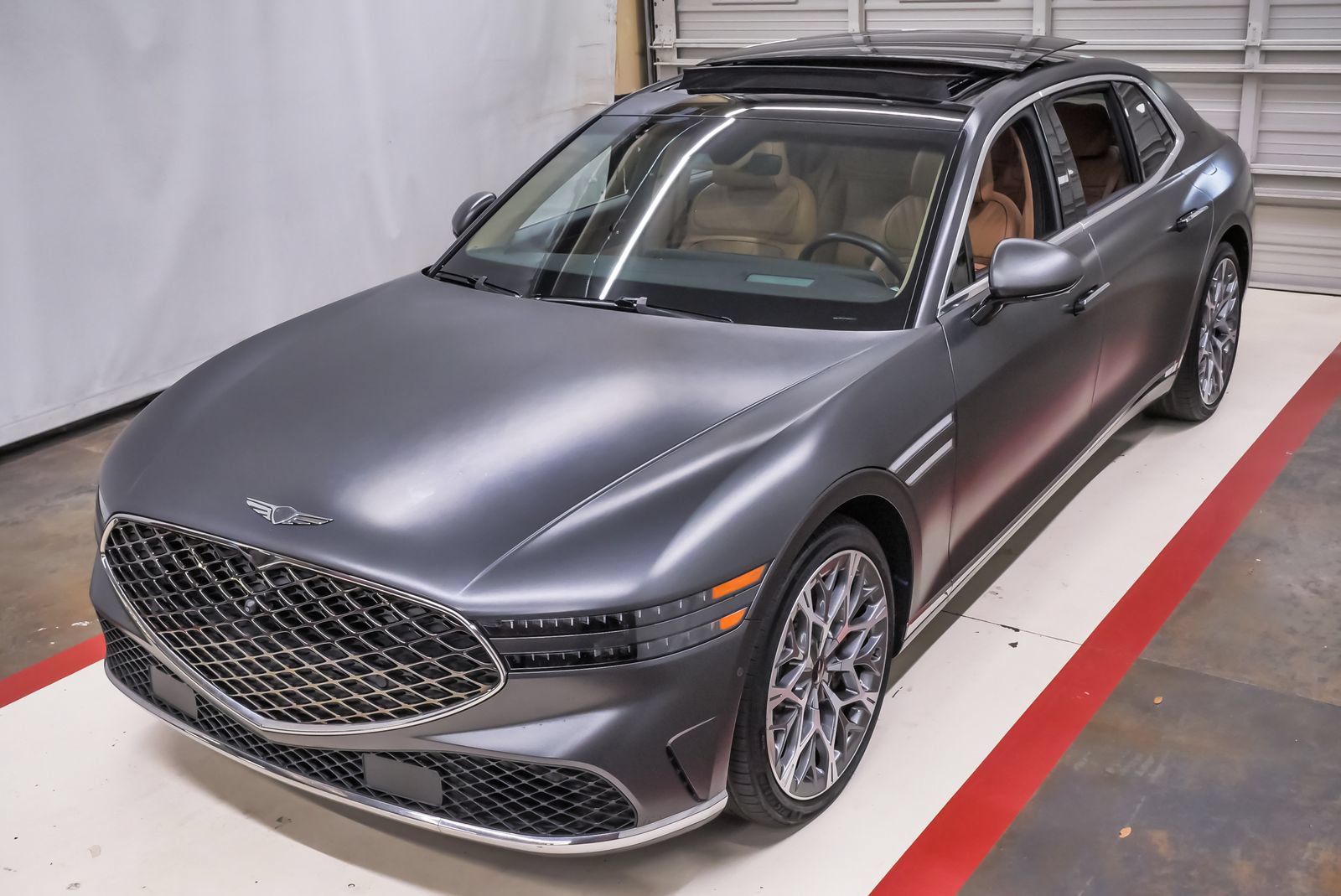 Certified 2023 Genesis G90 3.5T AWD/4WD image 1