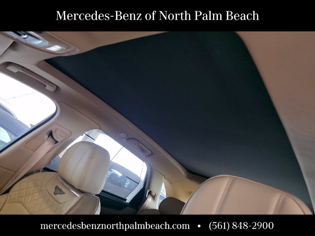 Used 2019 Bentley Bentayga AWD/4WD image 12